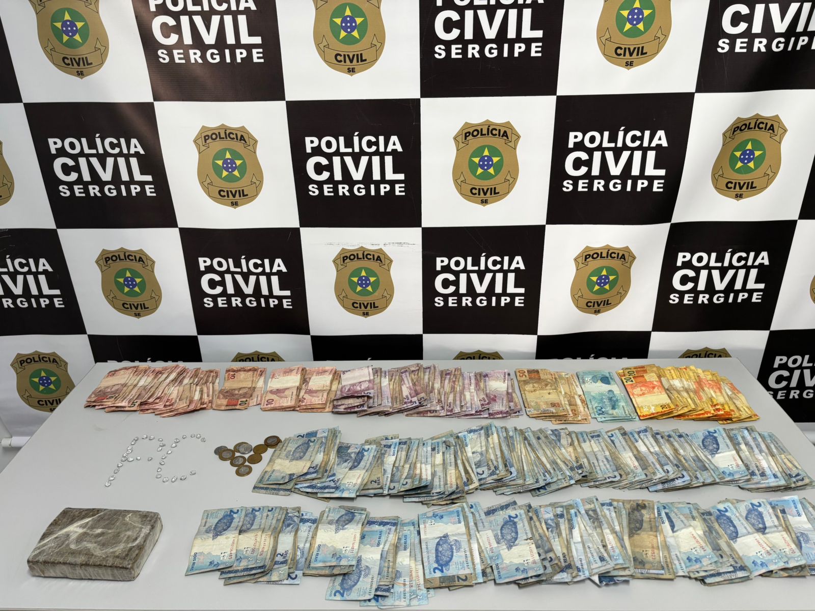 Homem é preso por tráfico de drogas na cidade de Itabaianinha