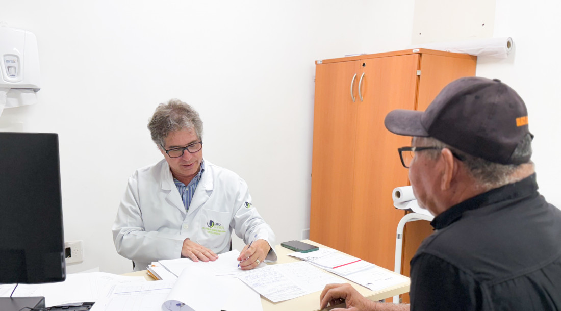 Urologista do Ipesaúde alerta sobre importância da prevenção no combate ao câncer de próstata