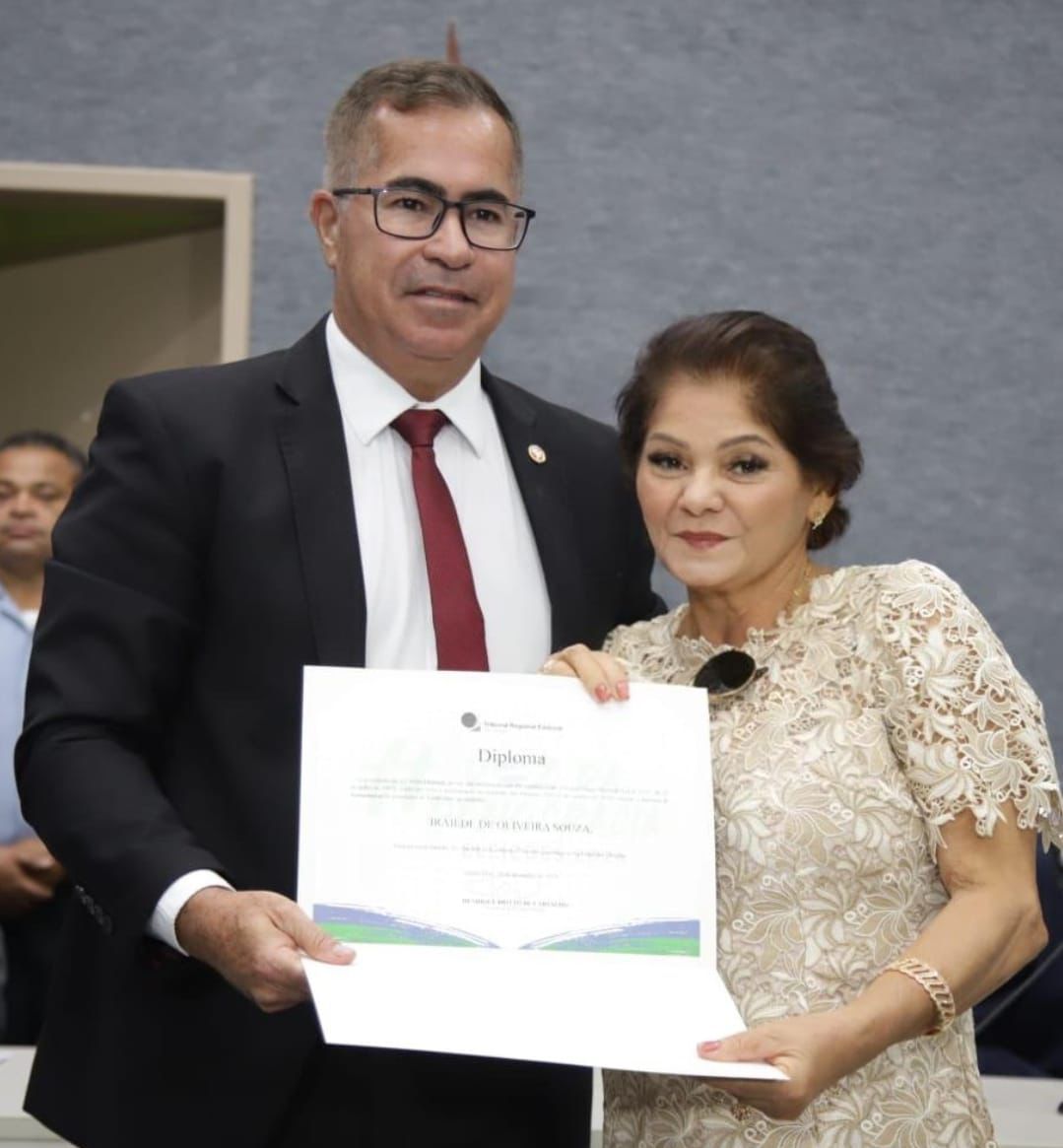 Irailde é diplomada pela oitava vez como vereadora eleita por Simão Dias