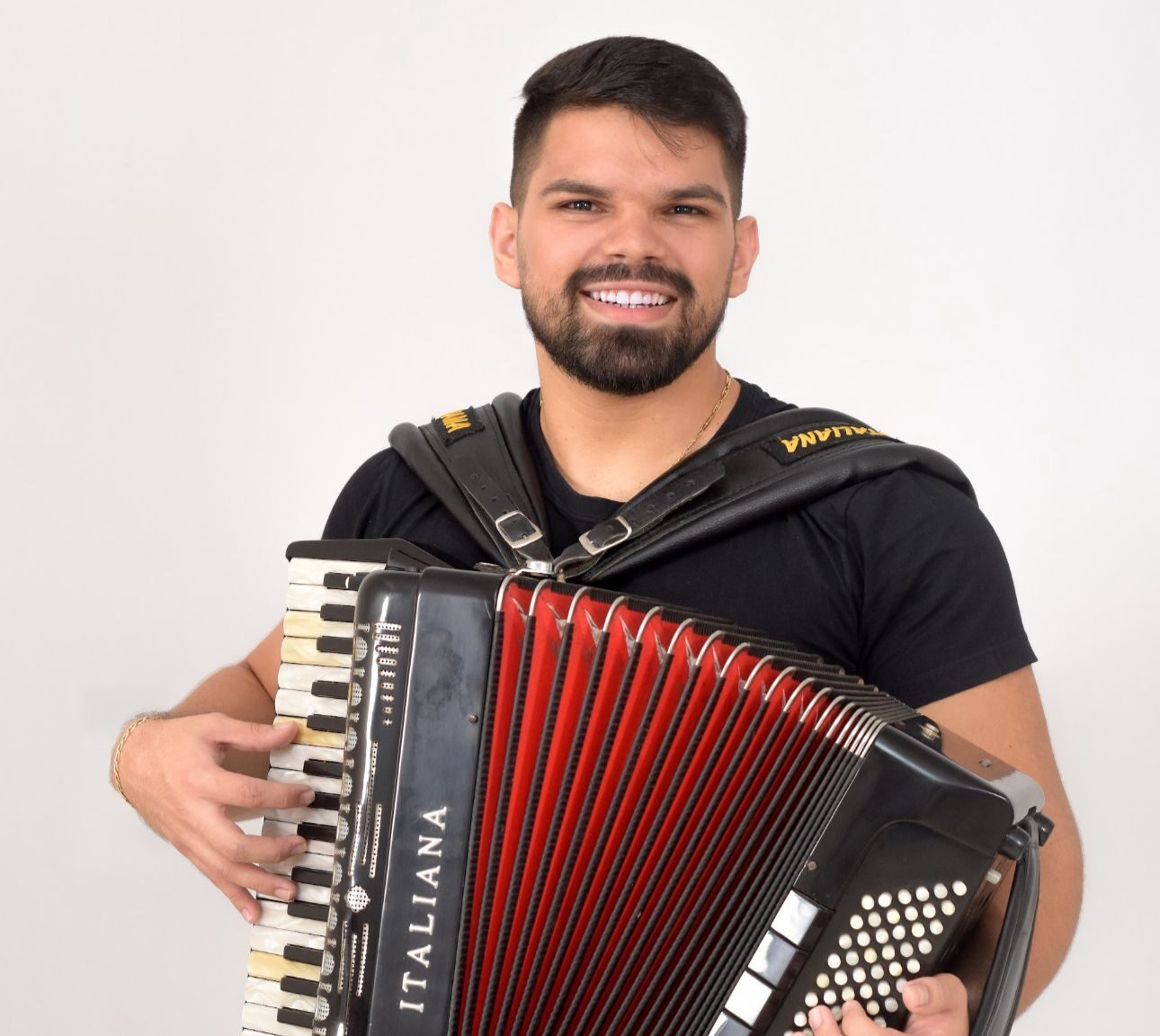 Com apoio de Sérgio e Suelly, Igor Sanfona se apresenta no dia 8 de dezembro na Festa de Santa Luiza em Lagarto