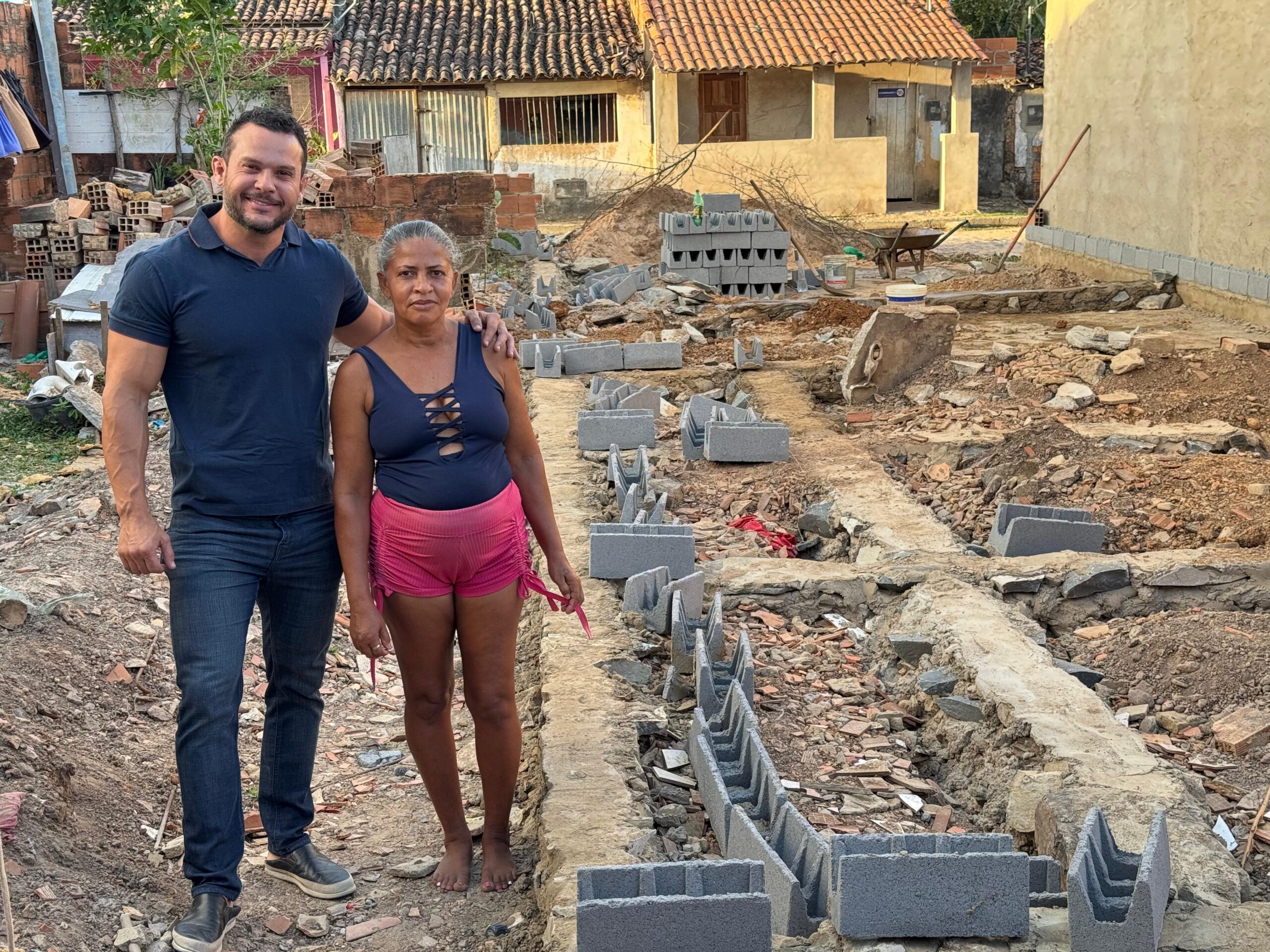 Delegado Clever Farias promove campanha para construção de casa em Lagarto