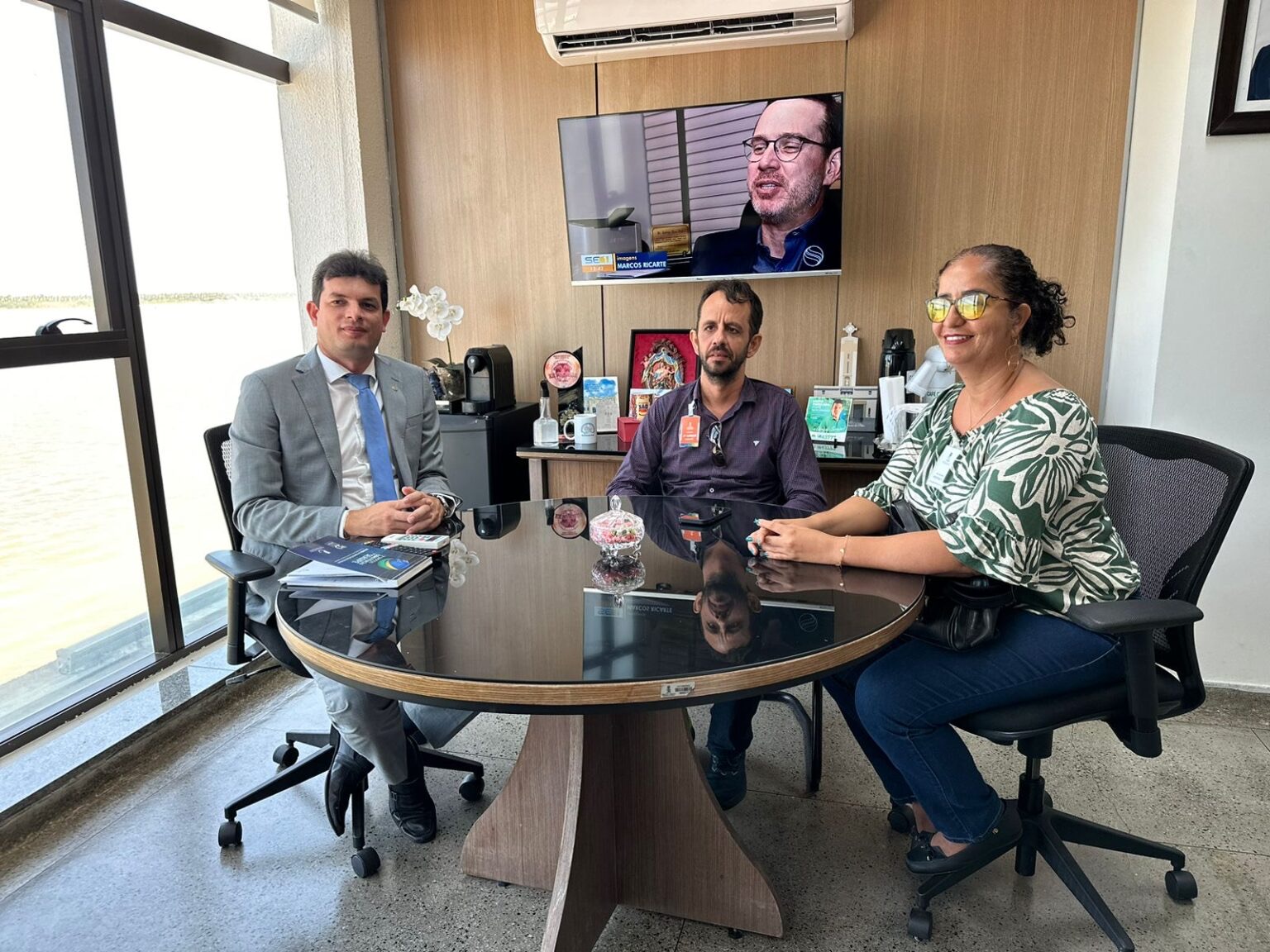 Associação dos Deficientes Visuais de Sergipe celebra 25 anos com sessão na Alese