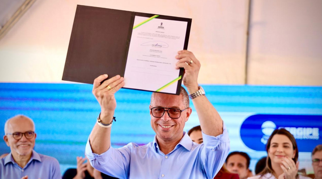 Governador assina ordem de serviço para início das obras do Complexo Viário Senadora Maria do Carmo Alves