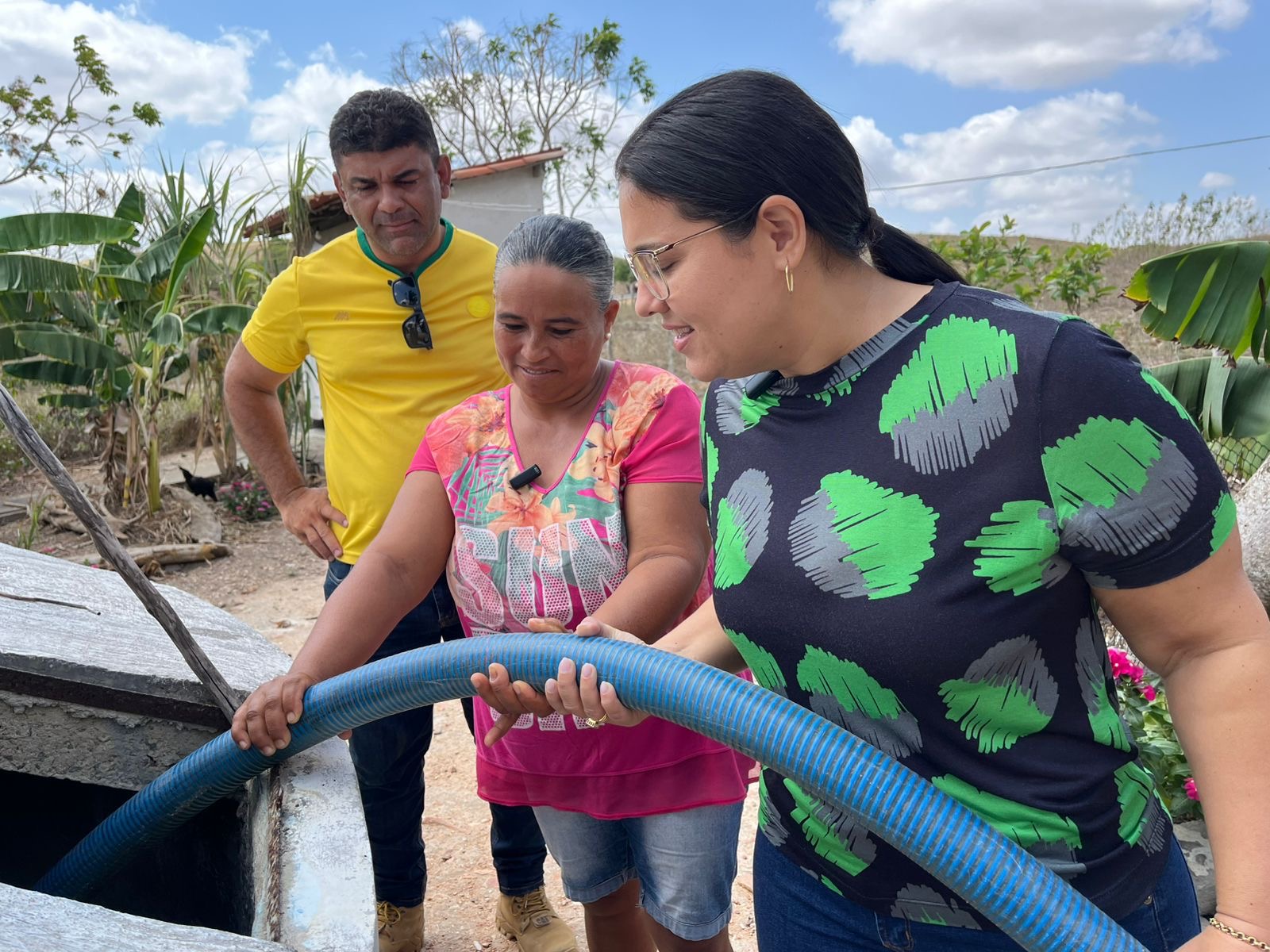 Governo de São Miguel do Aleixo restabelece abastecimento de água no povoado Malhada dos Negros