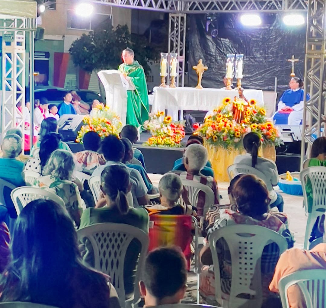 Católicos de Rosário do Catete celebram Co-Padroeiro, São Benedito