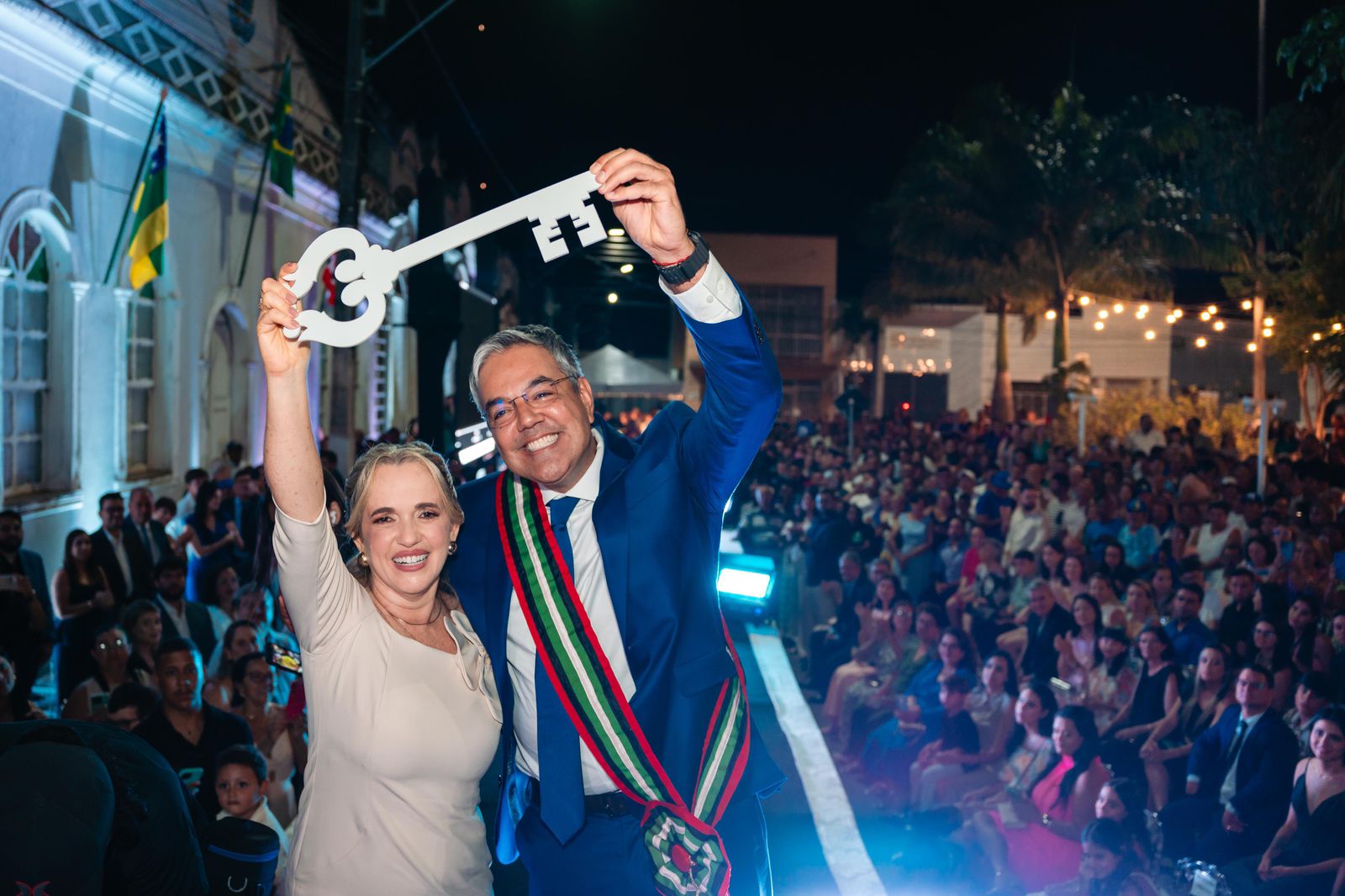 Sérgio e Suely são empossados prefeito e vice-prefeita de Lagarto