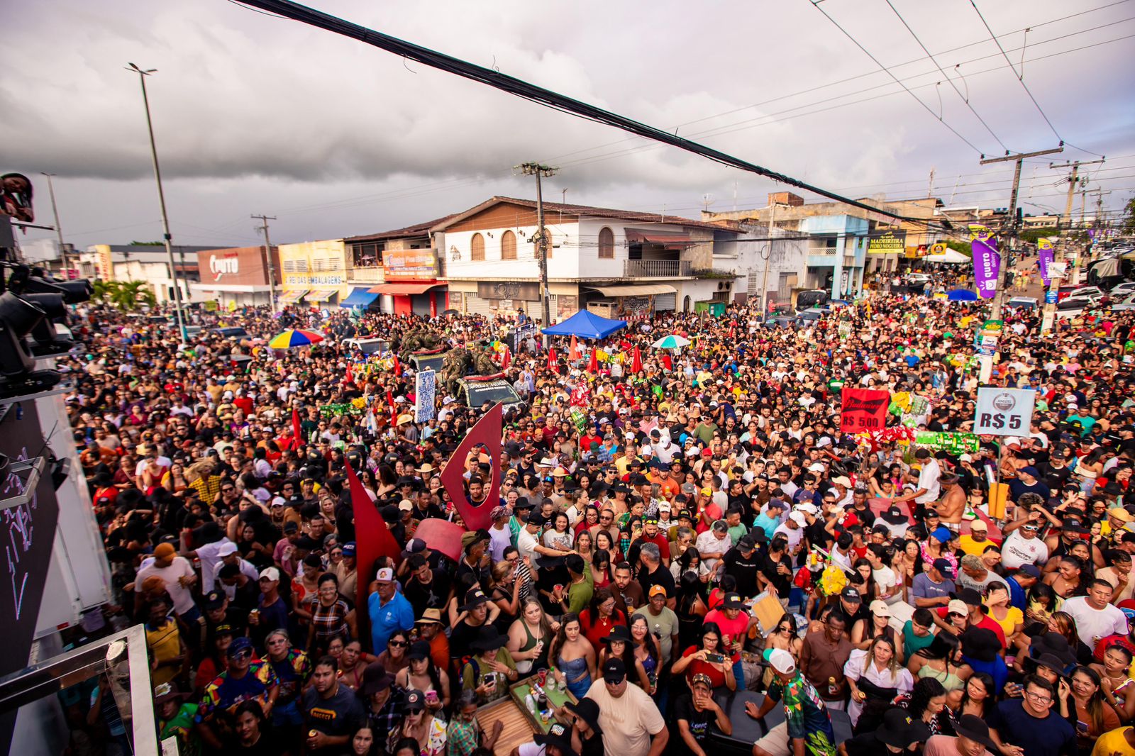 A cultura da mandioca e um festival junino para a afirmação da lagartinidade