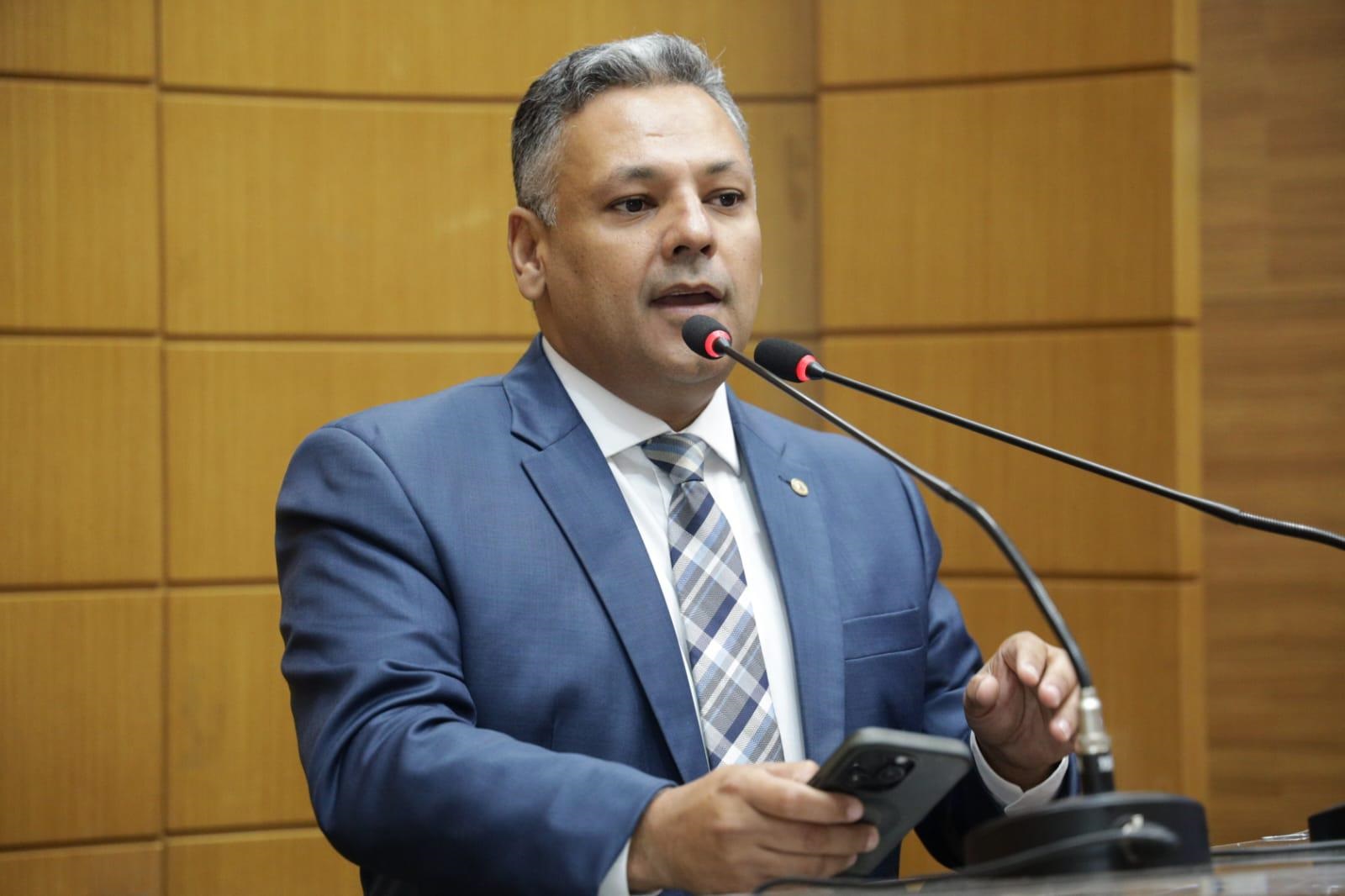 Deputado Ibrain de Valmir destaca início de operação de gás natural em Lagarto