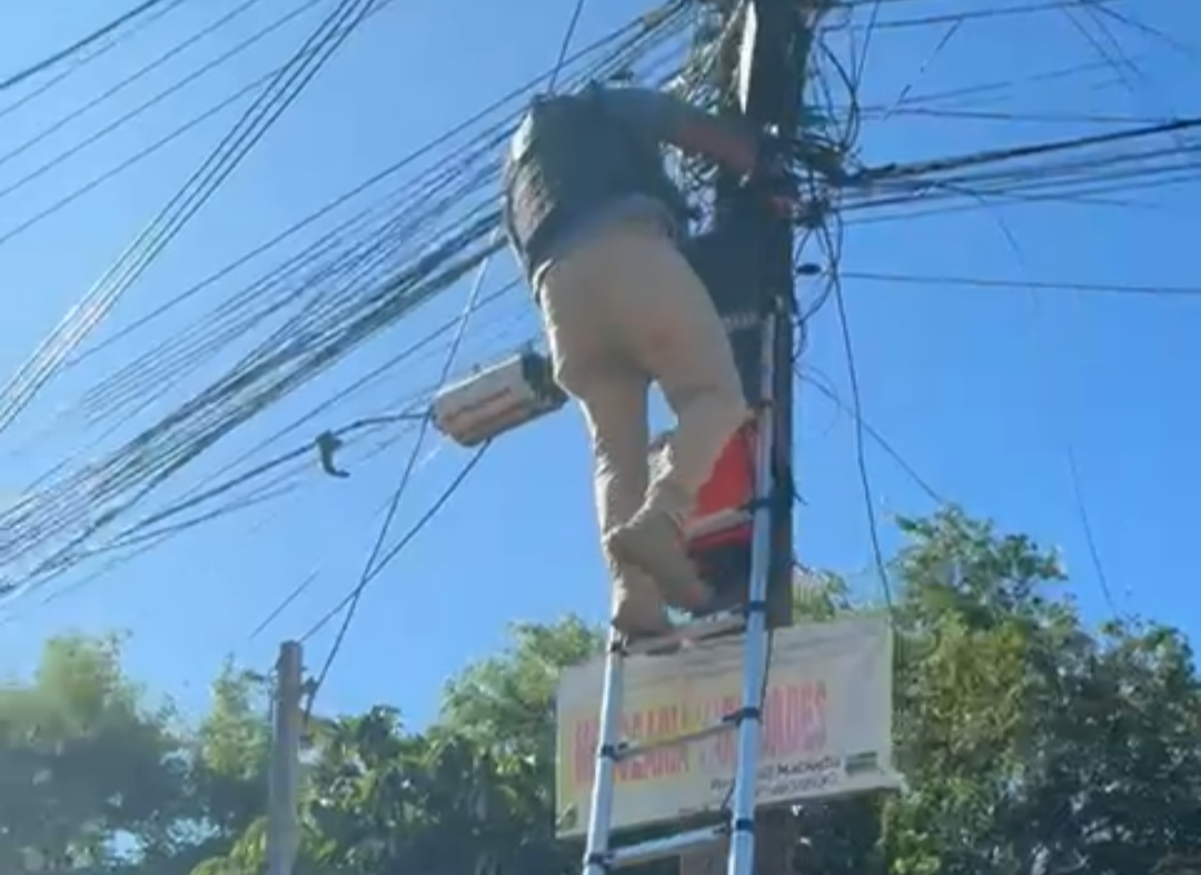 Polícia desmonta central de monitoramento mantida pelo tráfico de drogas no bairro 18 do Forte