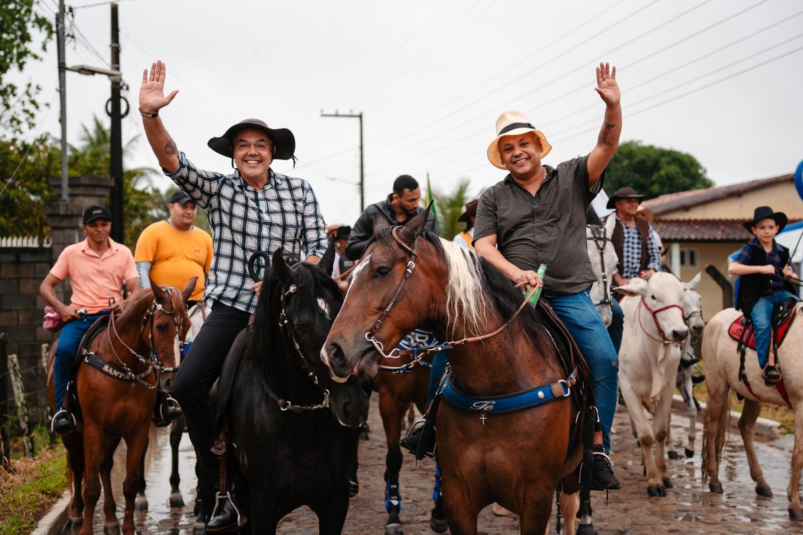 Ao lado do prefeito Sérgio, deputado Ibrain de Valmir participa do 34º Casamento Caipira do Brejo e reforça valorização da cultura popular