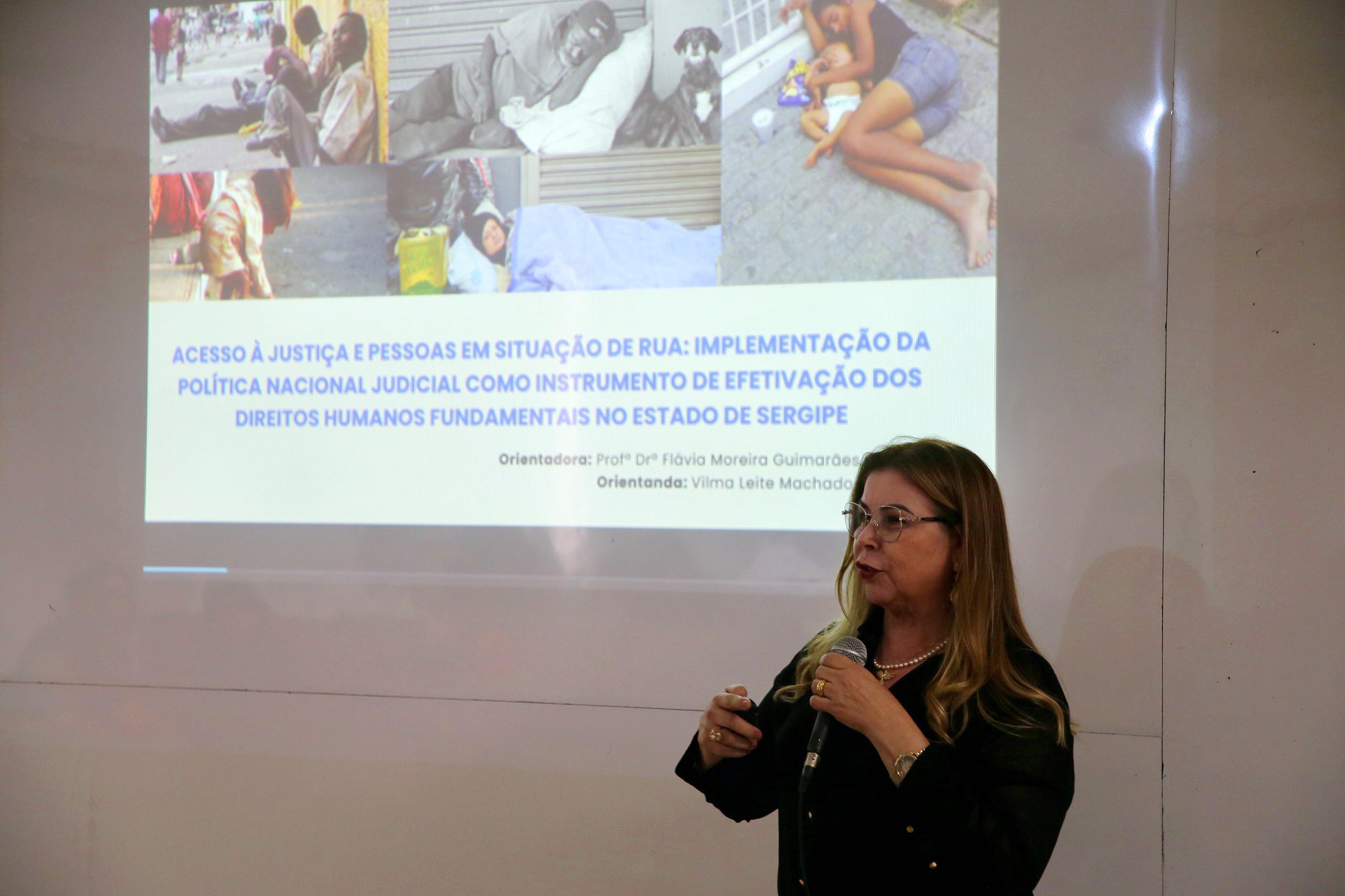 Tese analisa obstáculos enfrentados por pessoas em situação de rua em Sergipe