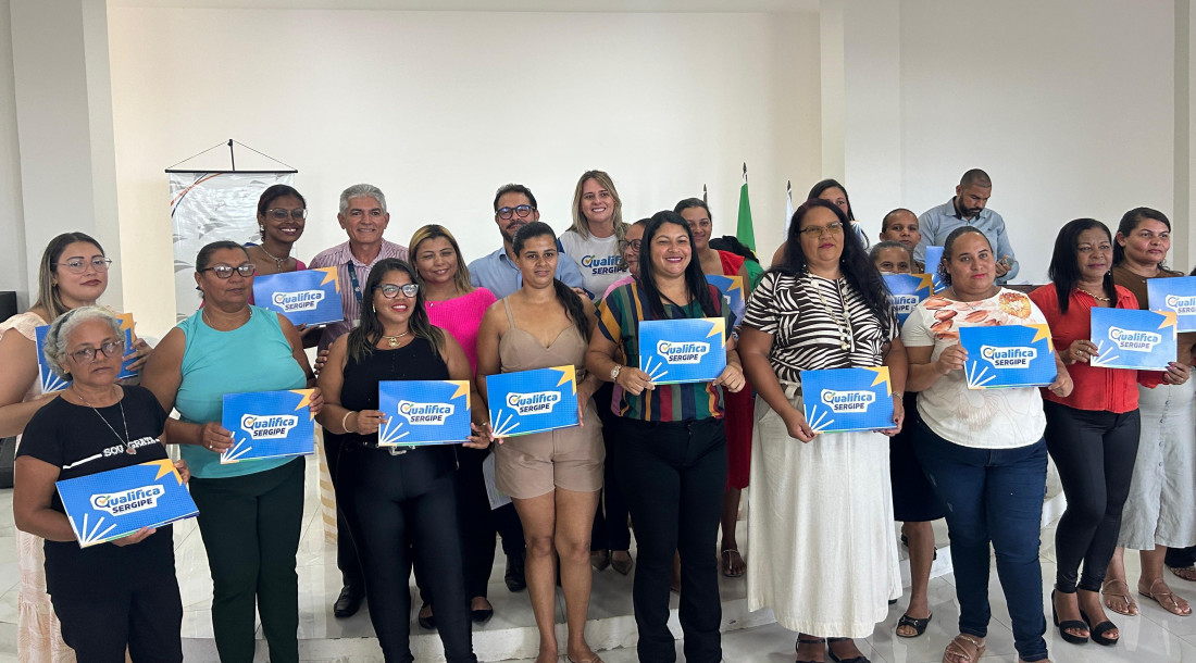 Qualifica Sergipe entrega mais de 400 certificados em Laranjeiras, Propriá e Japaratuba