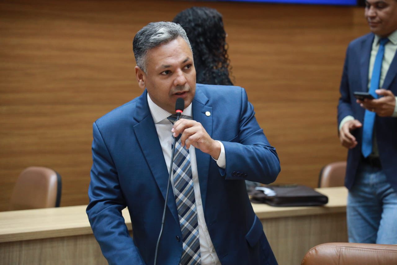 Ibrain de Valmir destaca ações de pavimentação em Lagarto e reforça cobrança por guarda-corpo em ponte do Rio Vaza-Barris