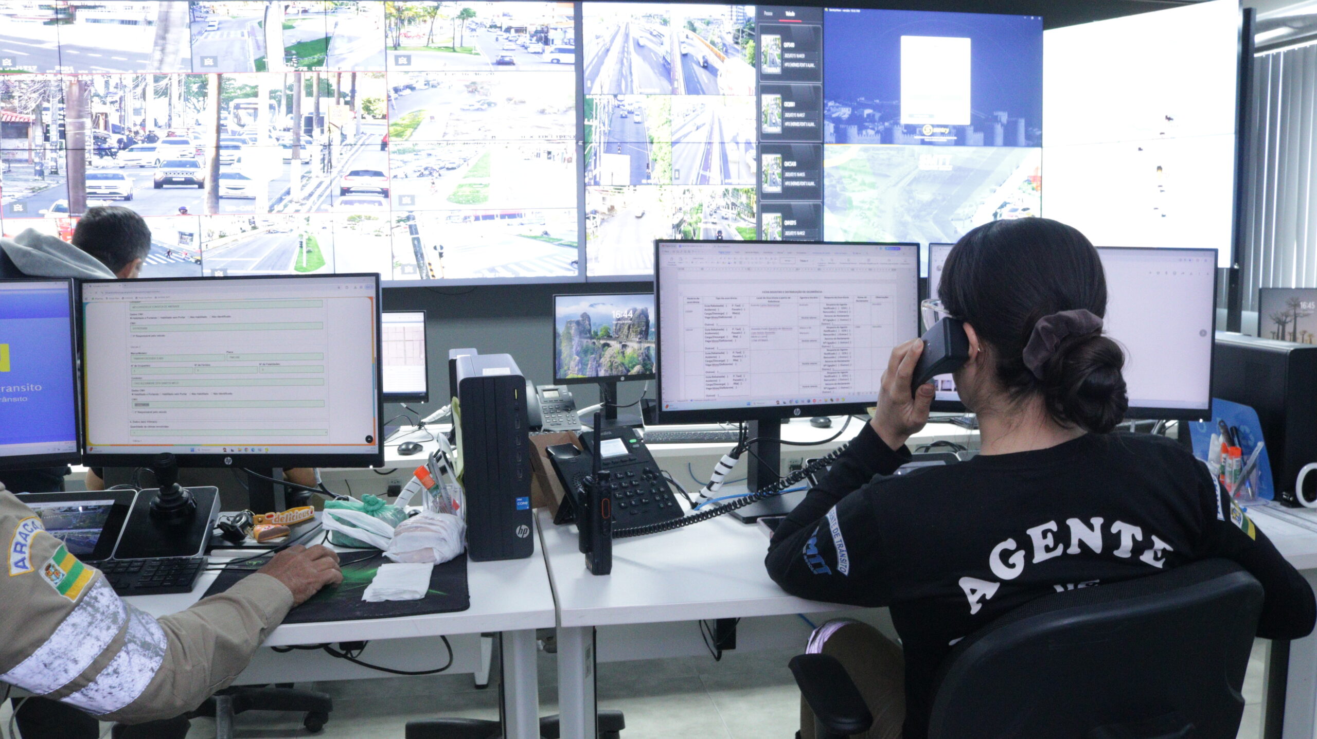 SMTT de Aracaju registra 63 acidentes e mais de 100 ocorrências de estacionamento irregular