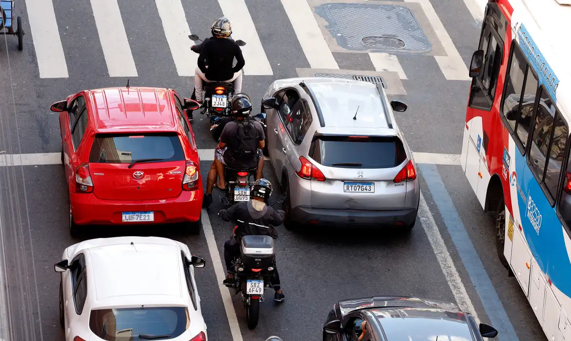 Emergências com motociclistas adiam cirurgias complexas no SUS