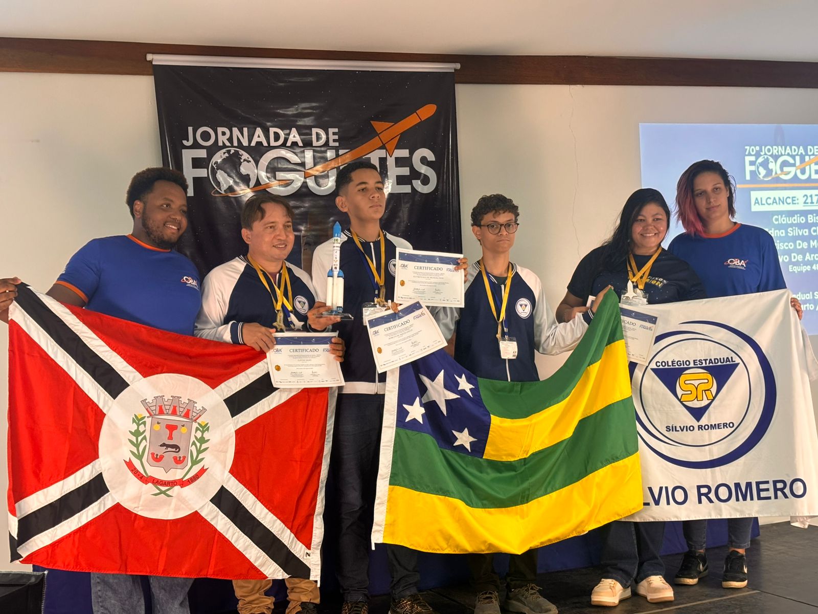 Colégio Estadual Sílvio Romero conquista três medalhas de ouro na 70ª Jornada de foguetes no Rio de Janeiro