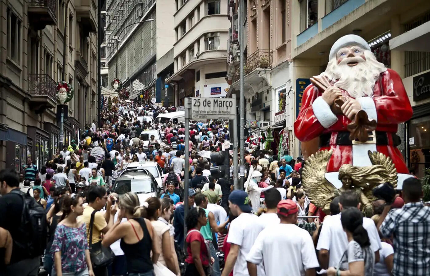 Comércio e serviços devem gerar 118 mil vagas no fim do ano, aponta pesquisa