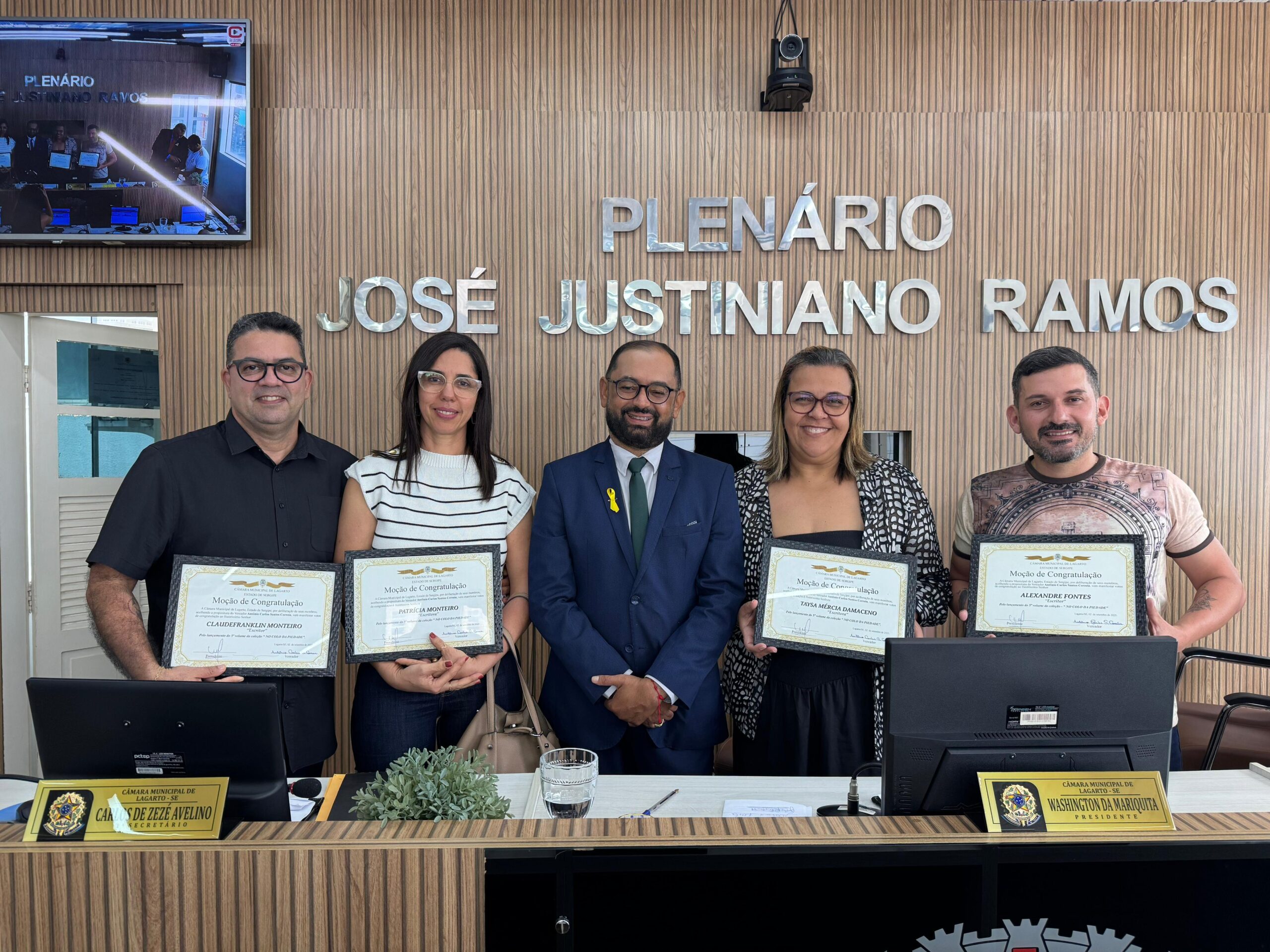 Autores de ‘No Colo da Piedade’ são homenageados na Câmara dos Vereadores de Lagarto