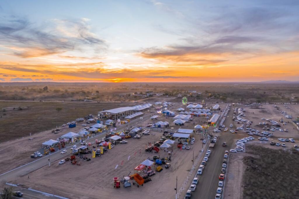 ExpoGlória 2025 deve movimentar mais de R$ 50 milhões em negócios