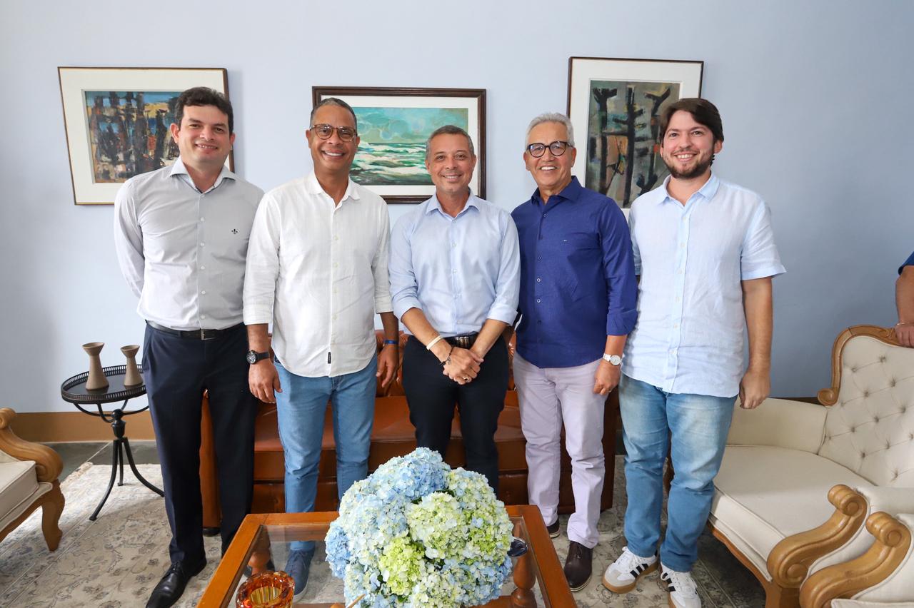 Paulo Júnior reforça importância cultural e identitária do Fasc em lançamento da programação