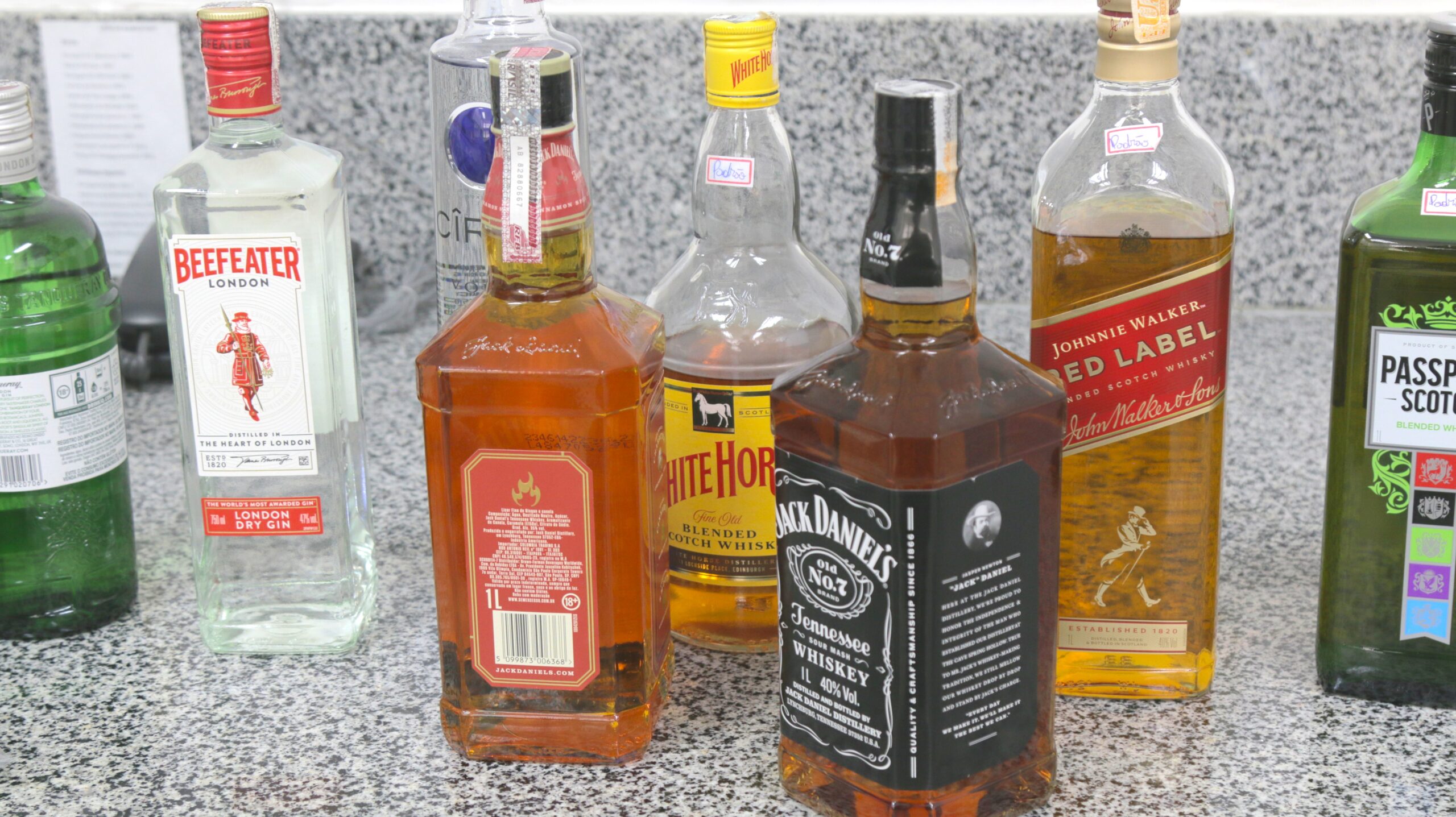 Whisky adulterado em Sergipe não tinha metanol, diz perícia