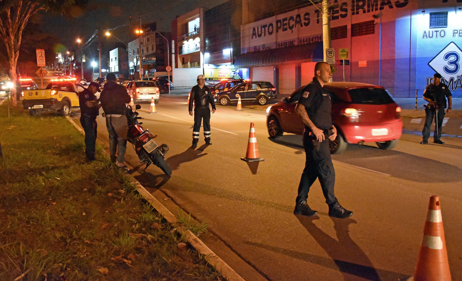 Sextas e sábados são os dias como mais sinistros de trânsito no Brasil