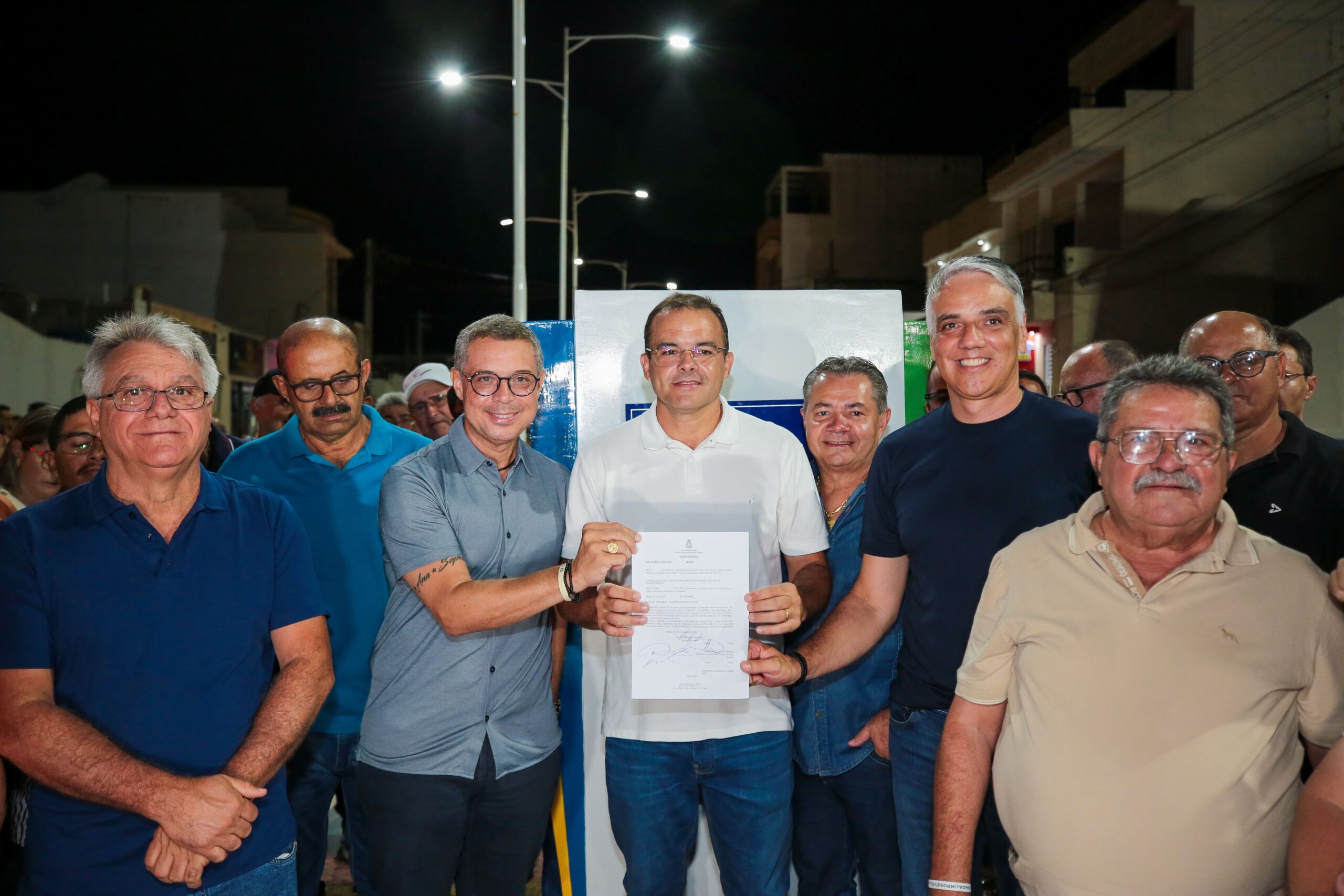 Fábio Mitidieri entrega reforma e ampliação da Avenida Aroaldo Chagas em Carira