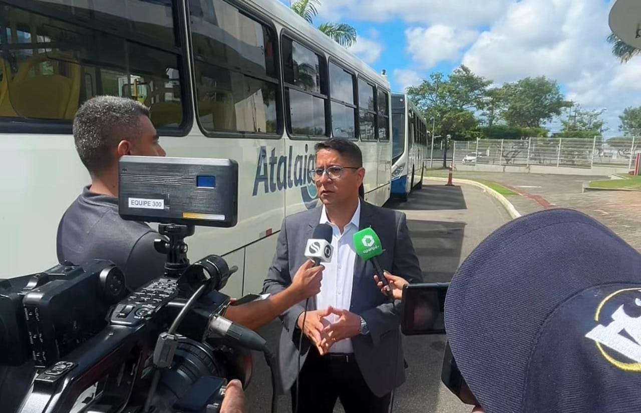 Ricardo Marques celebra decisão judicial que determina retirada de catracas duplas