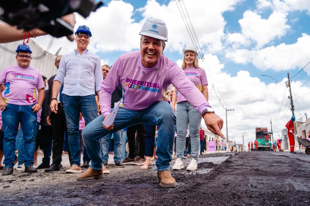 Prefeito Sérgio Reis autoriza recapeamento de 40 ruas em Lagarto
