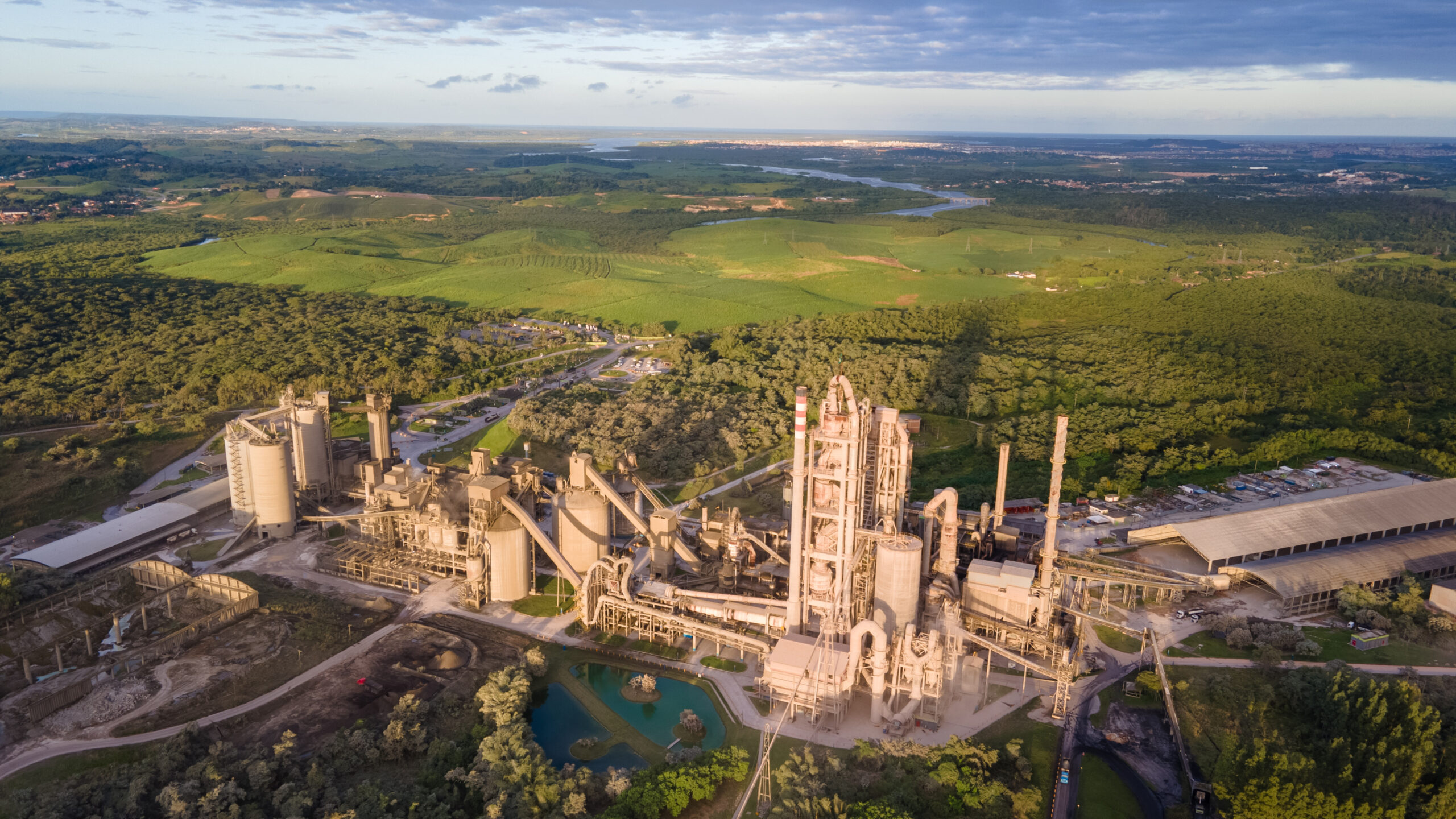 Votorantim Cimentos avança em seu programa de investimentos em Sergipe