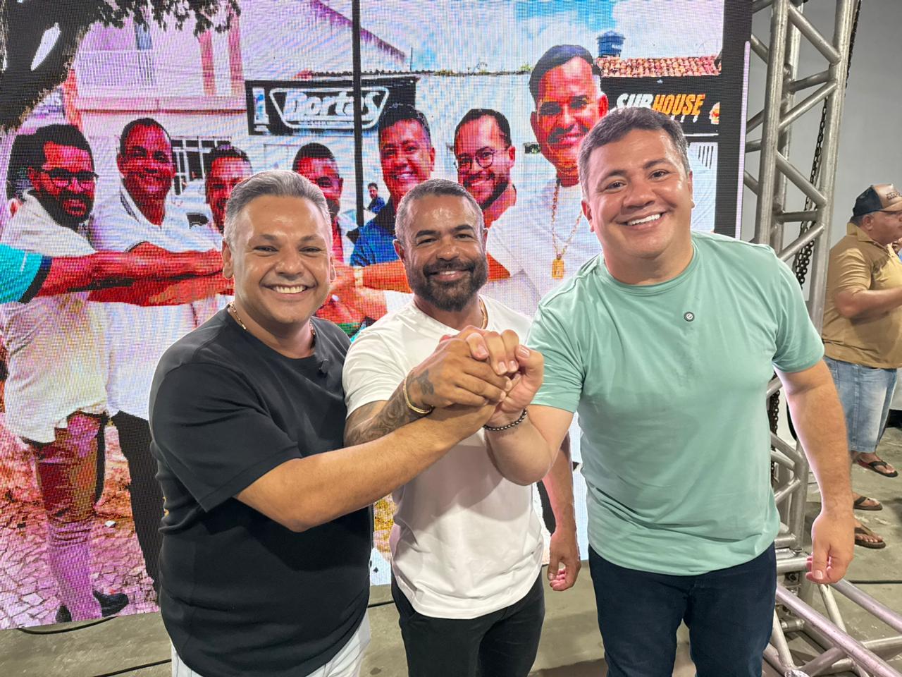 Prefeito de São Domingos declara apoio a Ibrain de Valmir e Kaká Santos para 2026