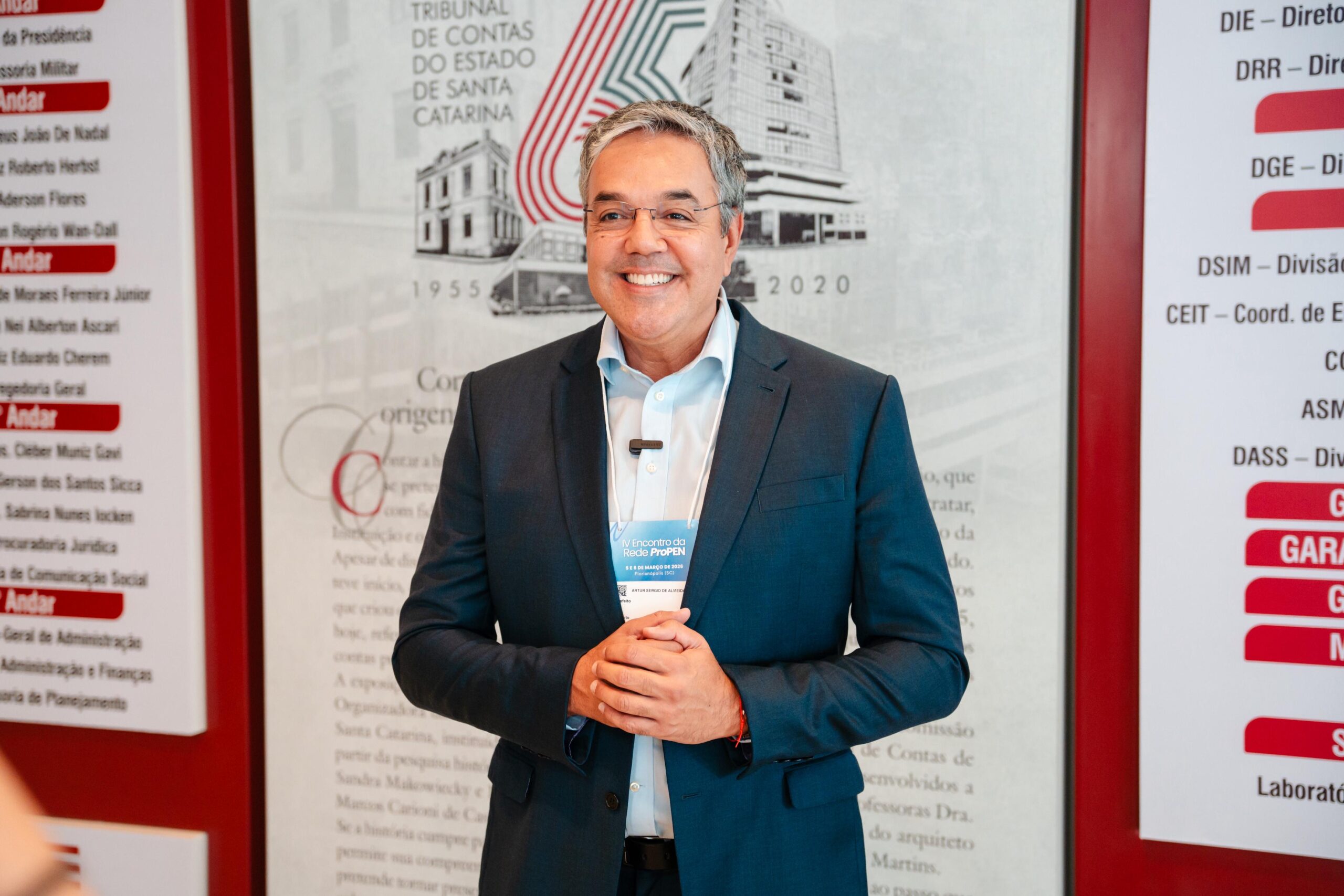 prefeito-sergio-reis-participa-do-iv-encontro-da-rede-propen-em-florianopolis