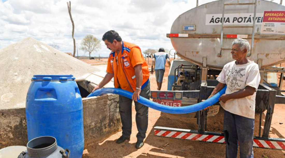caravana-da-agua-atua-em-10-municipios-com-decretos-de-seca-ou-estiagem-em-vigencia