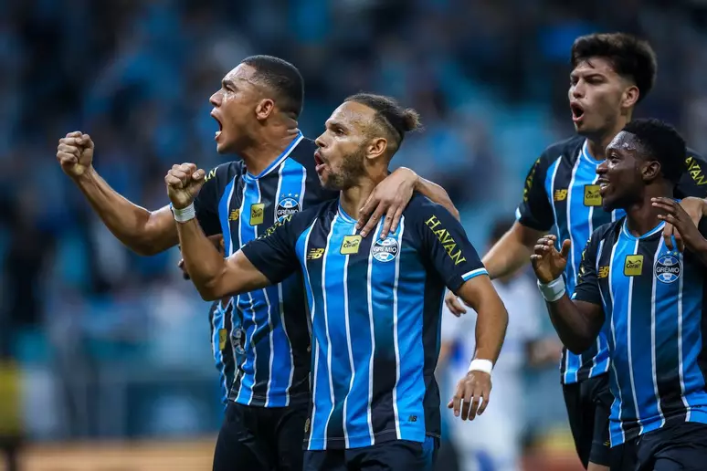 gremio-vence-o-confianca-na-arena-e-larga-em-vantagem-na-copa-do-brasil