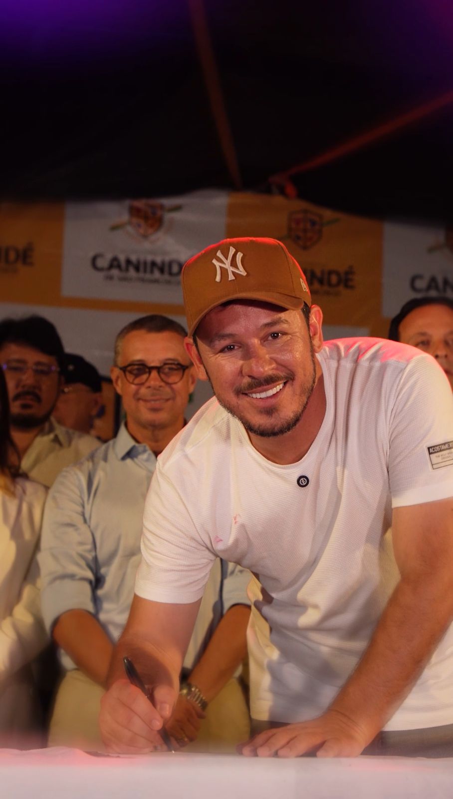 Machadinho se consolida como prefeito destaque em Sergipe com gestão marcada por entregas e presença ativa