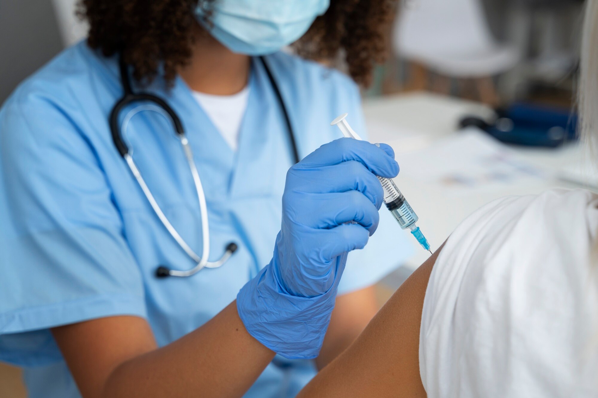 Sergipe aplica 25 mil doses da vacina contra a gripe no início da campanha