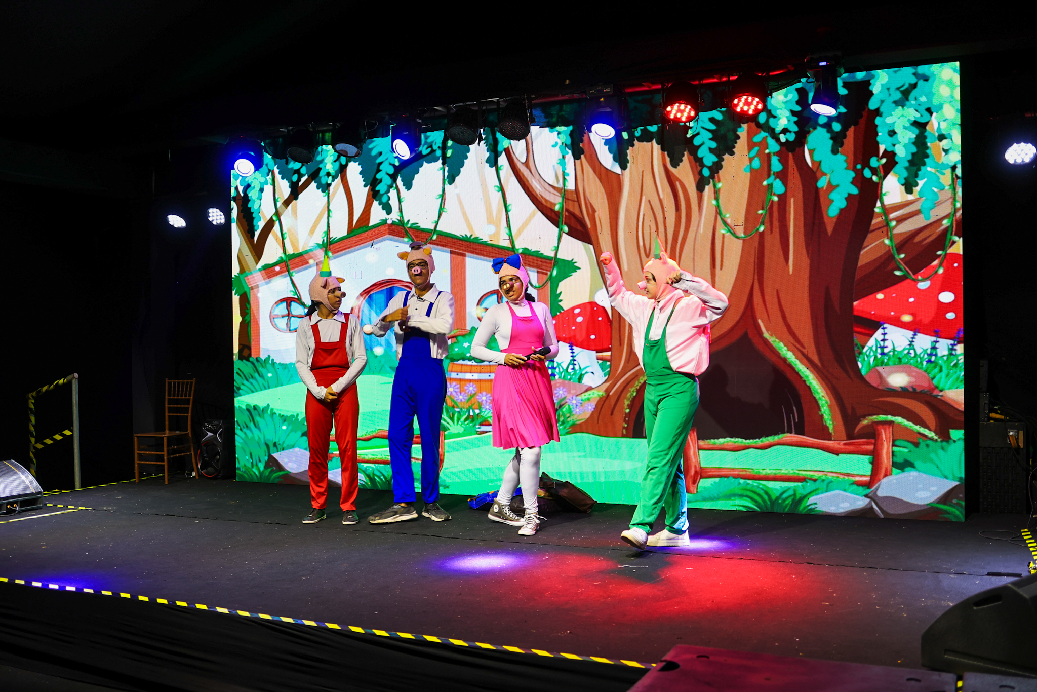 Vila da Páscoa 2026 segue com diversas atrações neste final de semana