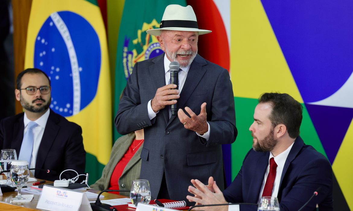 lula-anuncia-novo-desenrola-para-quem-ganha-ate-r-81-mil