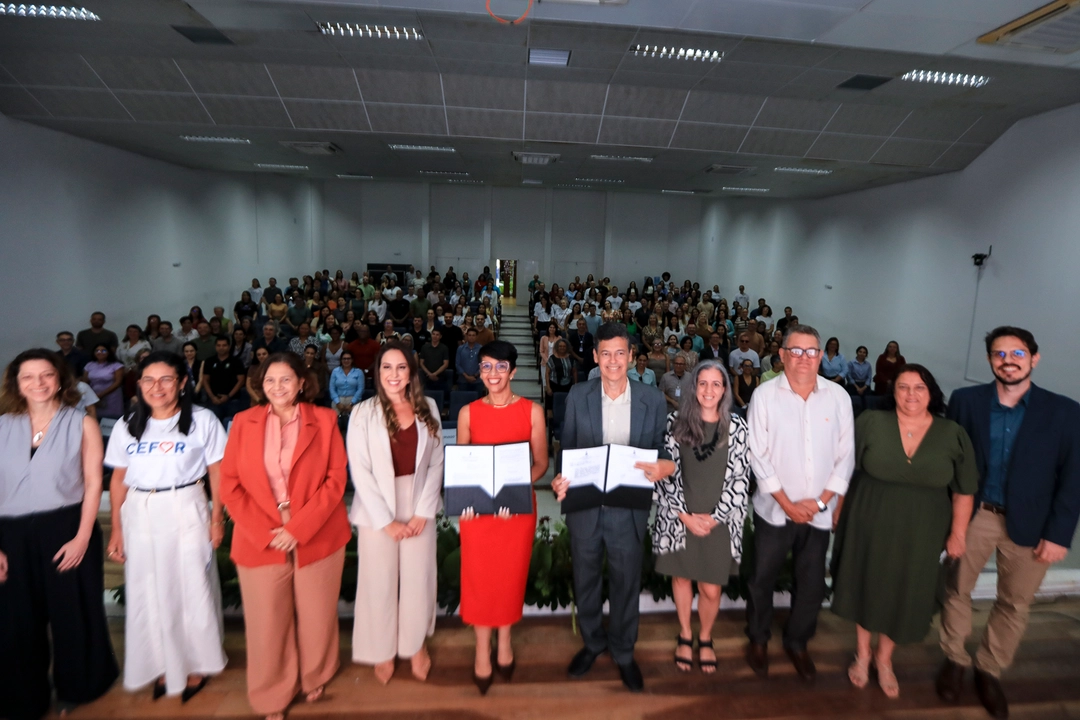 ufs-e-governo-de-sergipe-lancam-programa-de-formacao-continuada-para-servidores-da-educacao-do-estado