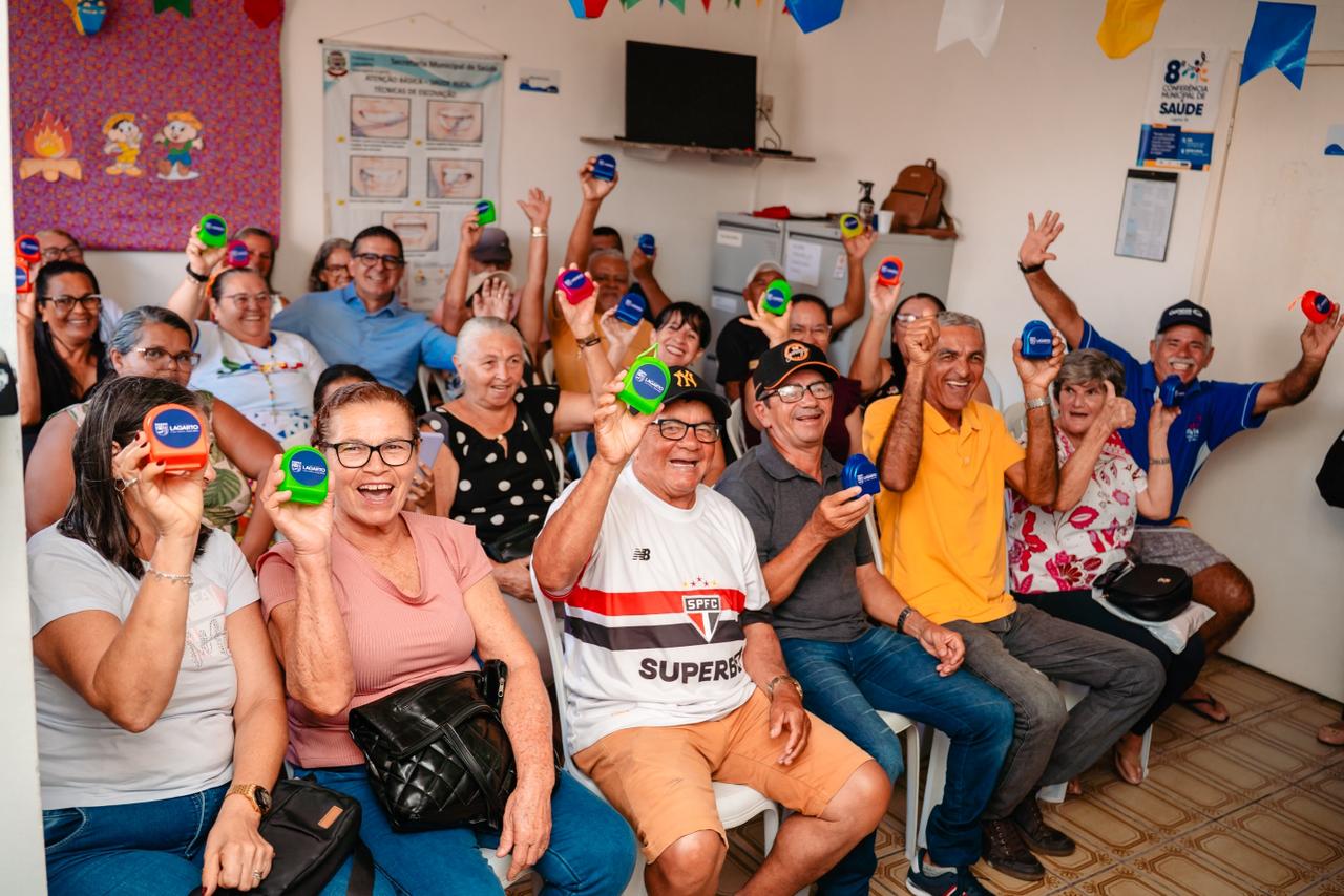 prefeitura-entrega-176-novas-proteses-dentarias-atraves-projeto-lagarto-sorridente