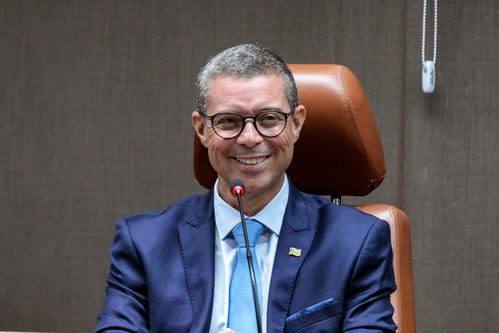 pesquisa-w1-fabio-lidera-intencoes-de-voto-e-ganha-em-todos-cenarios
