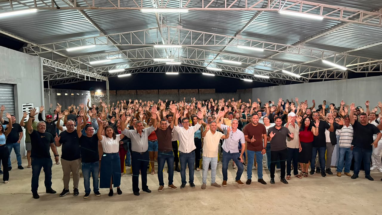 ibrain-de-valmir-e-fabio-reis-reunem-liderancas-em-encontro-politico-na-colonia-13