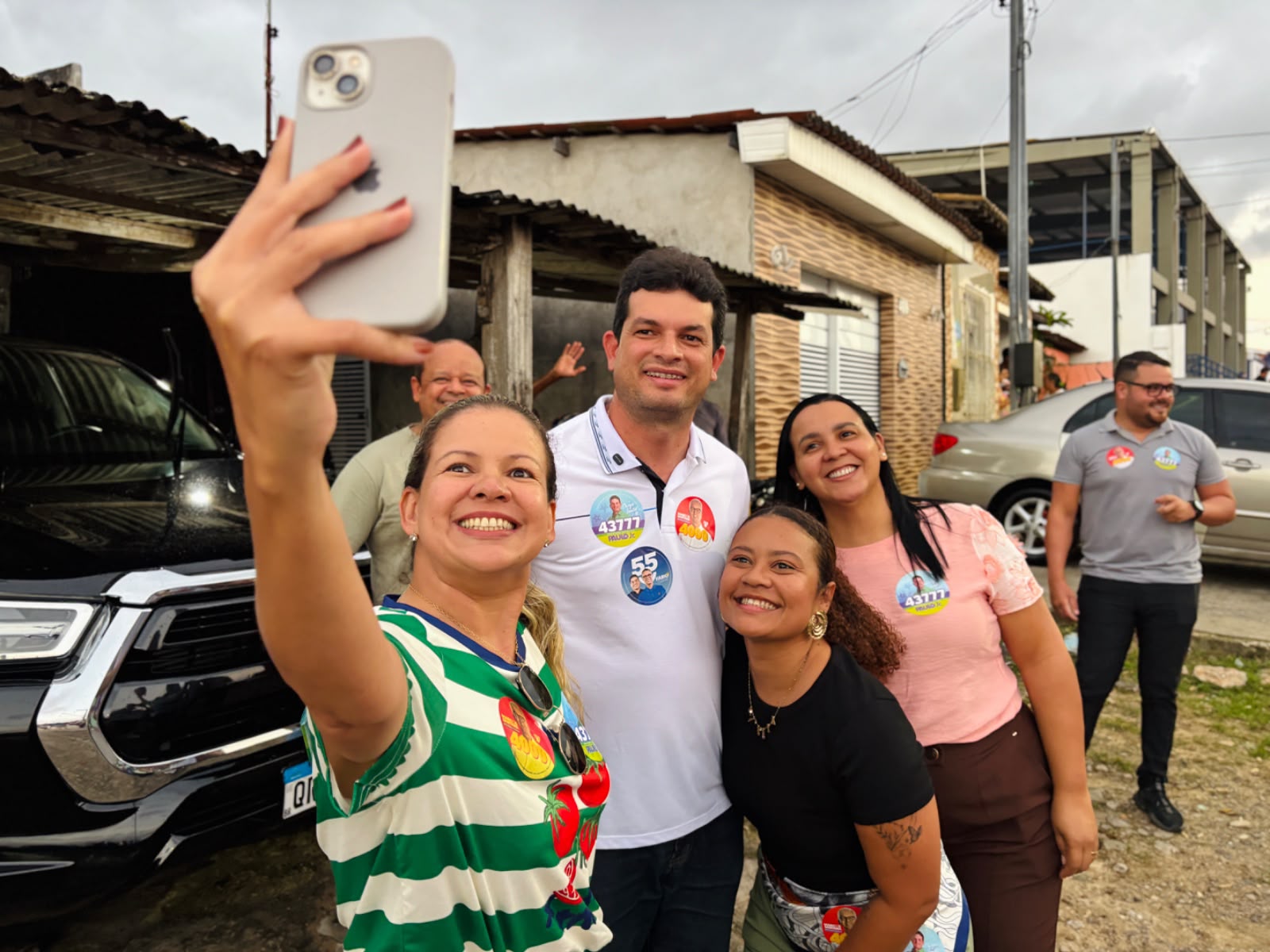 paulo-junior-inicia-agenda-com-caminhada-no-centro-historico-e-destaca-trabalho-por-sao-cristovao