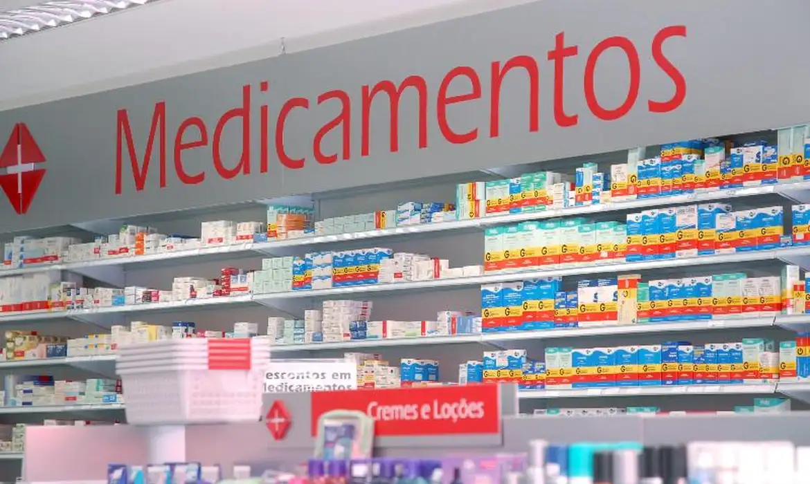 farmacia-popular-pode-oferecer-exames-e-testes-rapidos