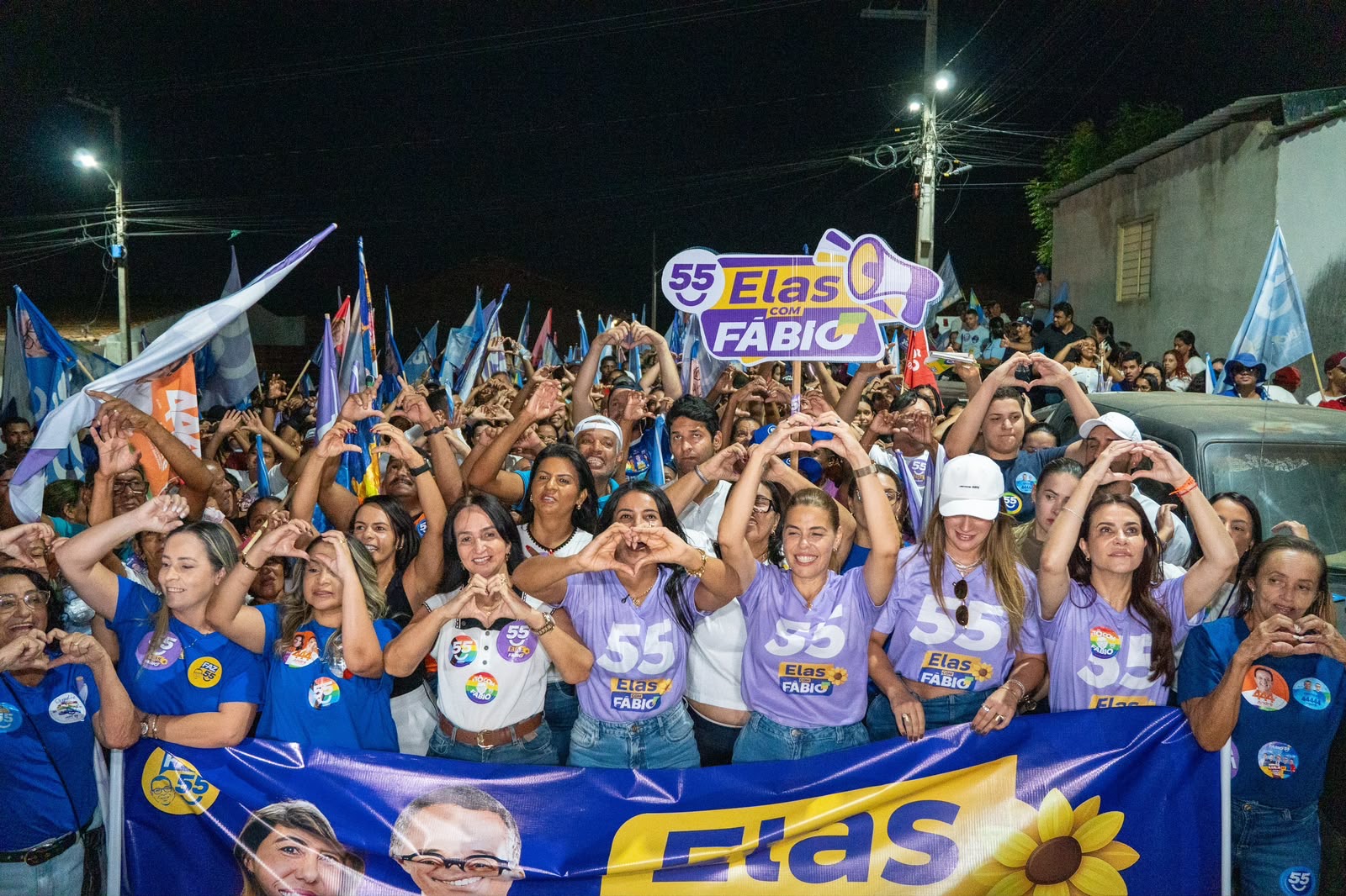 erica-mitidieri-participa-de-caminhada-com-mulheres-em-caninde-de-sao-francisco