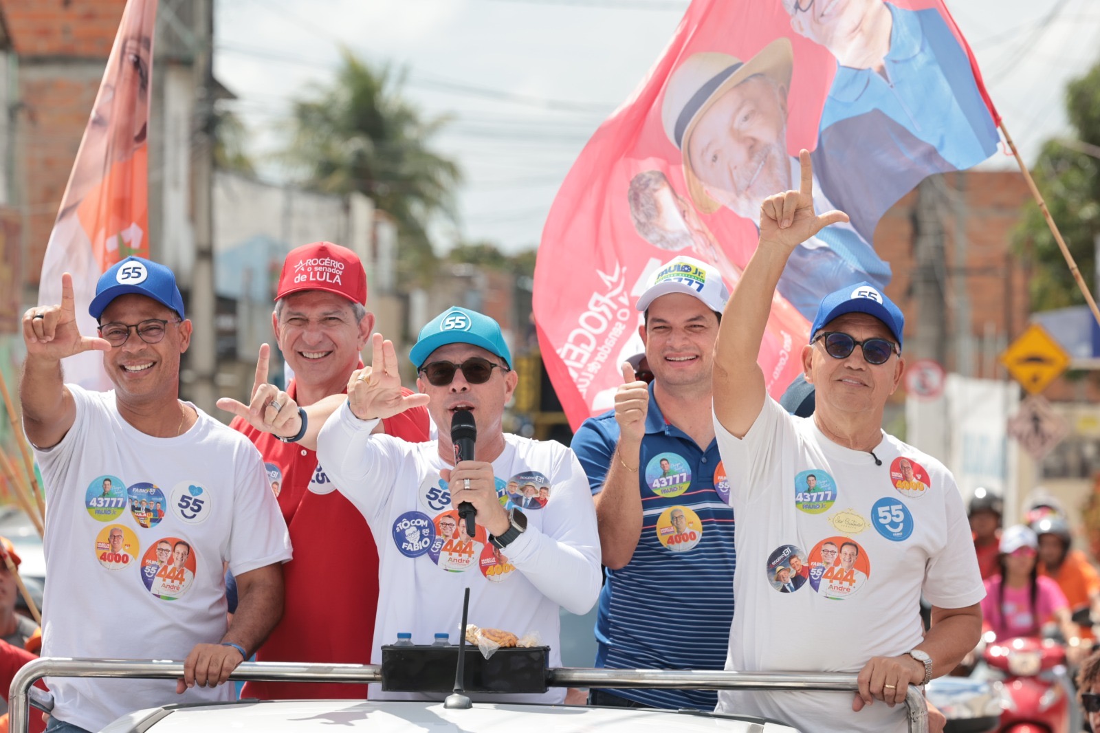 paulo-junior-e-marcos-santana-realizam-pisadinha-em-apoio-a-fabio-mitidieri-neste-sabado-27-em-sao-cristovao