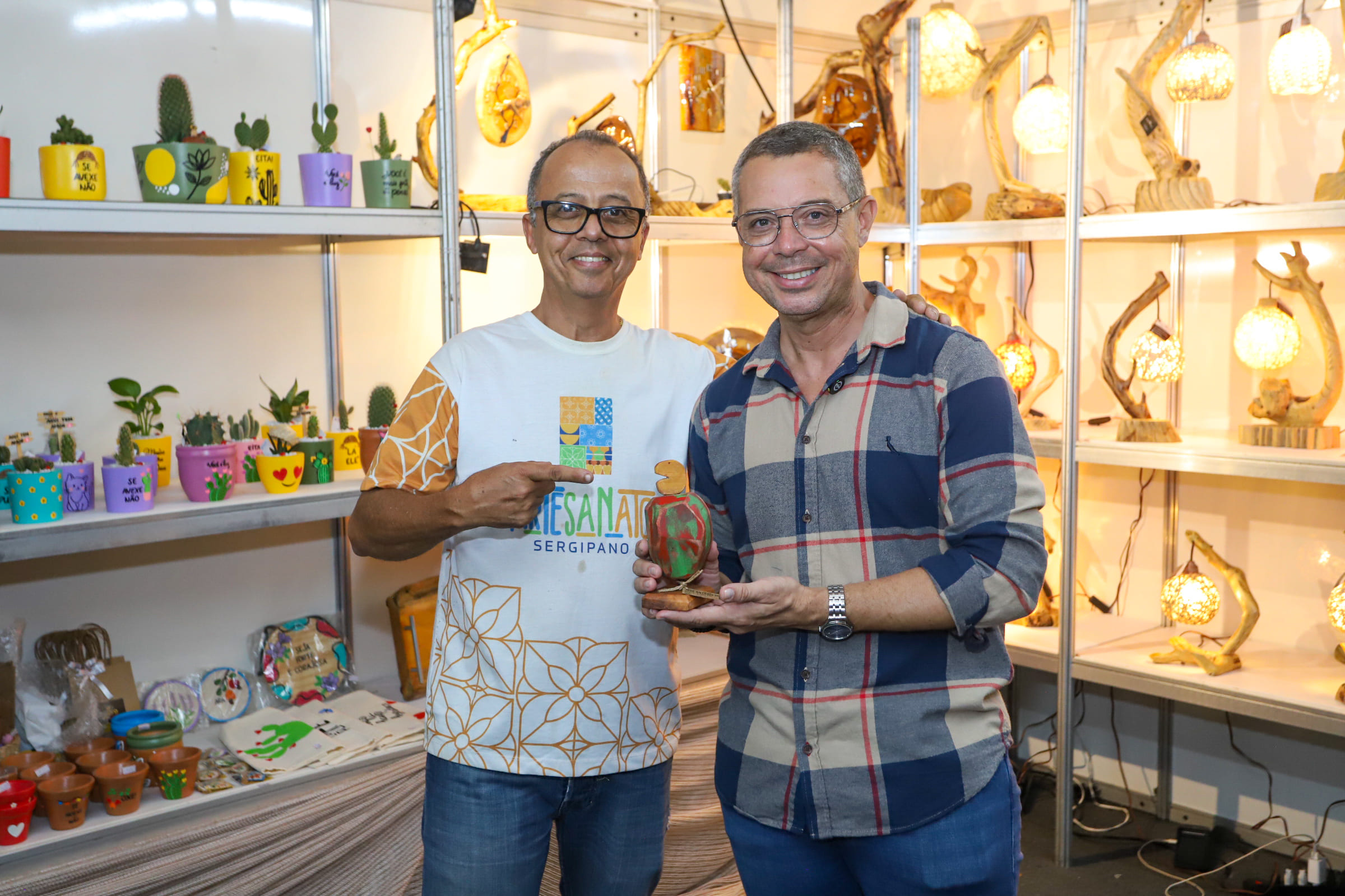 fabio-mitidieri-fez-emprego-crescer-e-turismo-bater-recordes-historicos-em-sergipe
