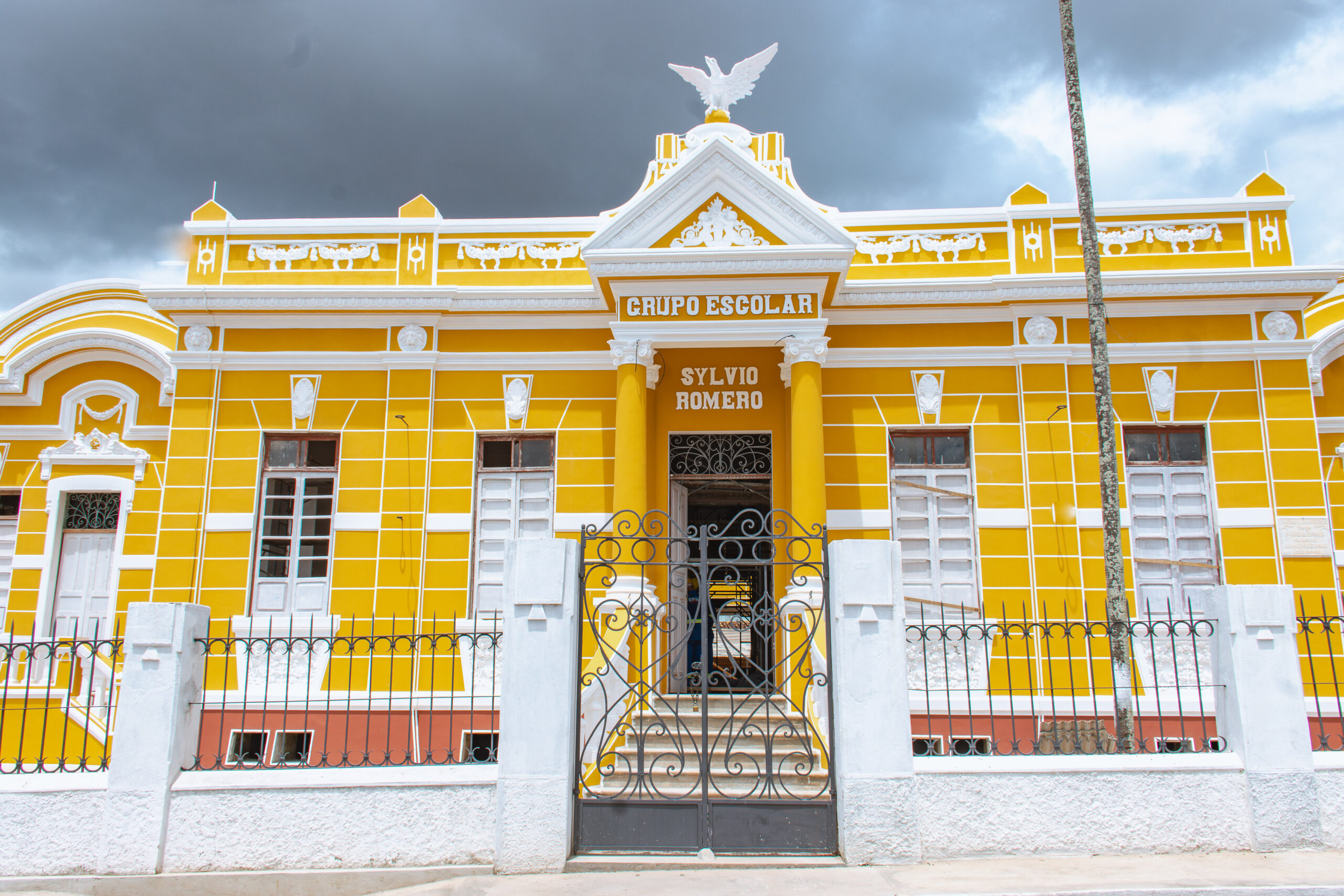 fabio-entregou-casa-da-cultura-reformou-escolas-creche-e-pavimentou-ruas-e-avenidas-em-lagarto